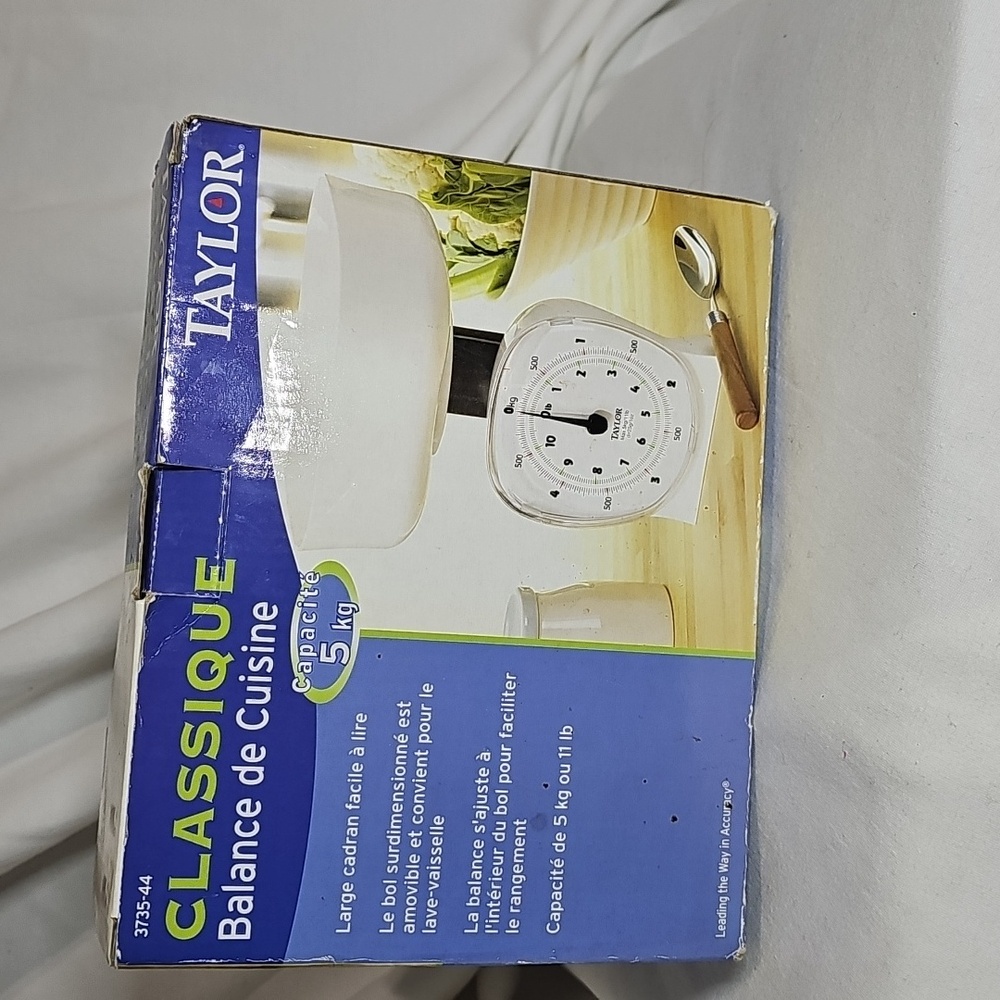 Taylor Classic Kitchen Scale - Picture 9 of 12